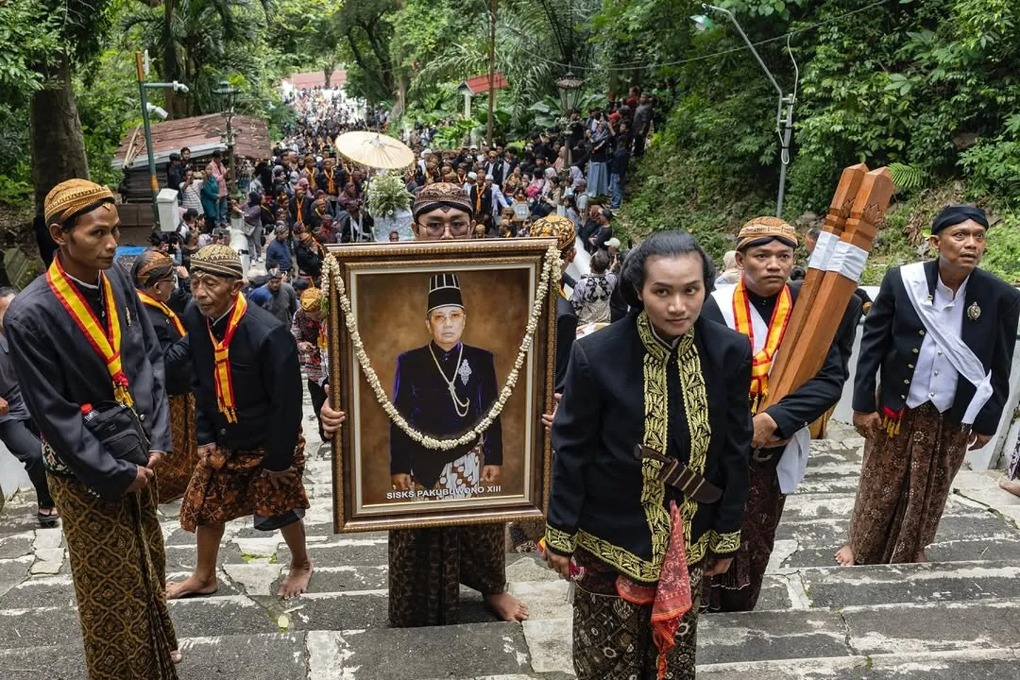 Perpisahan Terakhir untuk Sinuwun Pakubu